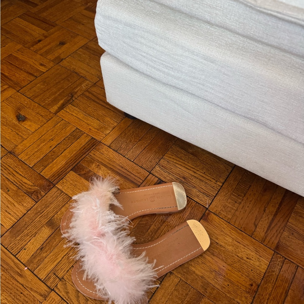 Chinese Laundry Pink and Tan Feather Sandals